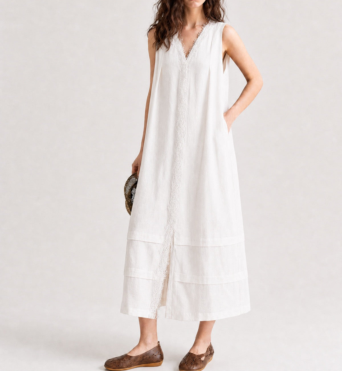Wind | Lace-Trimmed Linen Midi Dress